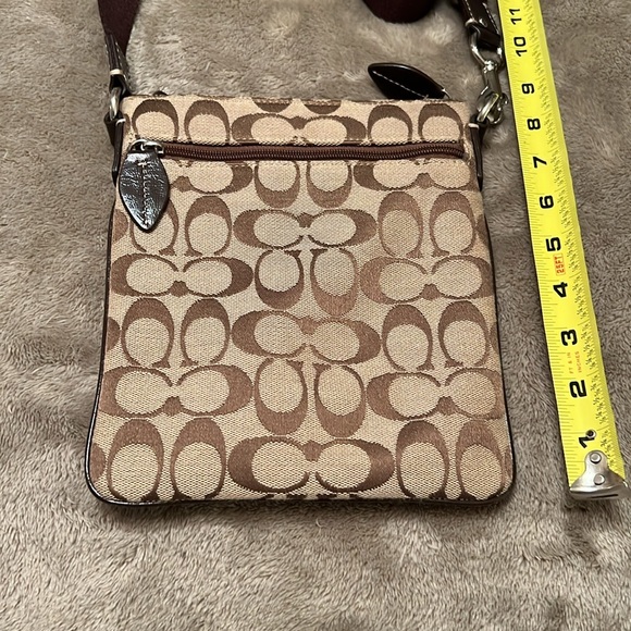 Like new COACH Cross Body Bag. Used once, no tears or stains. - Picture 2 of 11